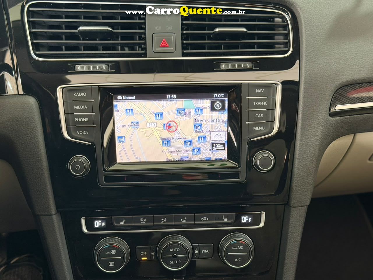 VOLKSWAGEN GOLF 1.4 TSI HIGHLINE 16V 2014 - Loja