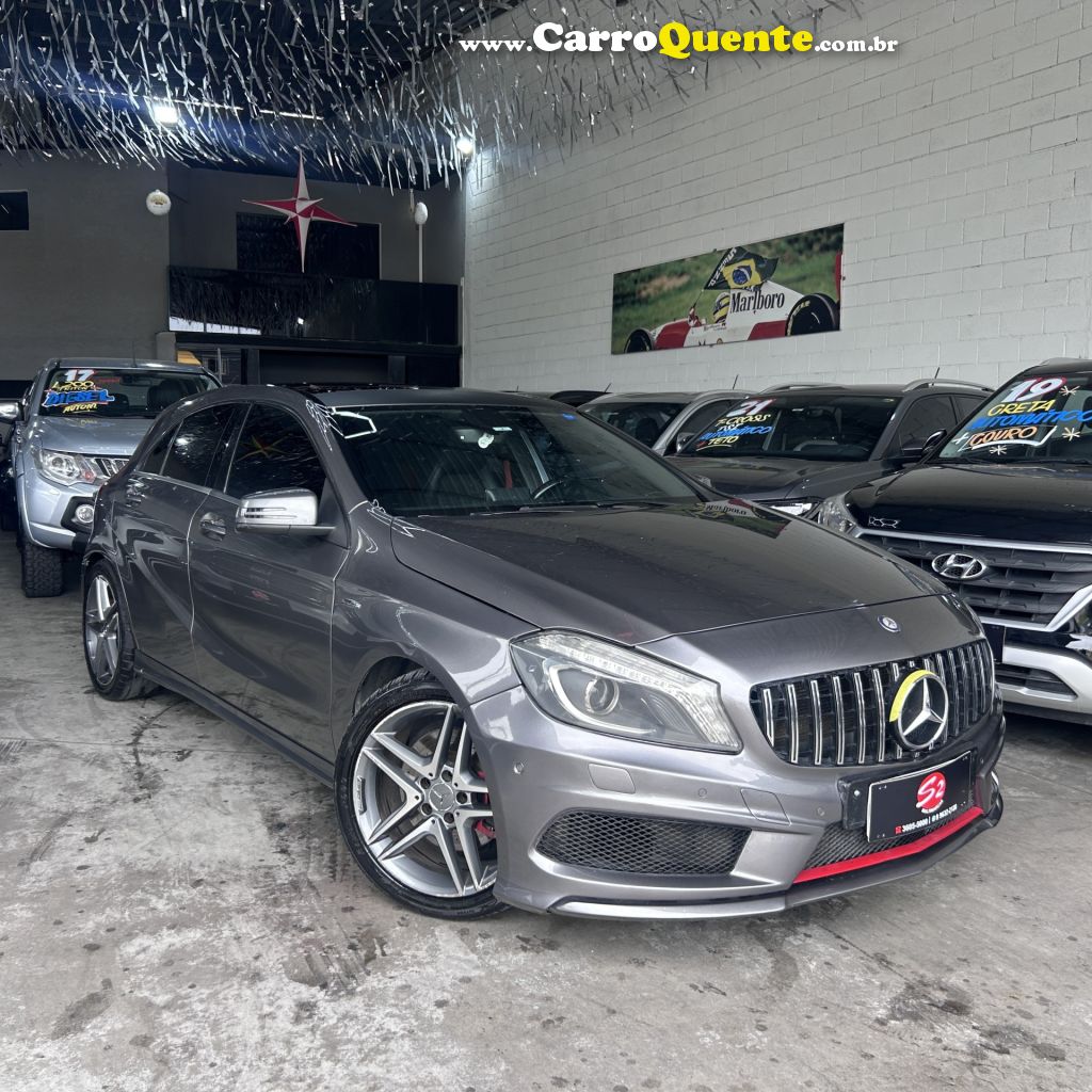 MERCEDES-BENZ   A250 TURBO SPORT 2.0   CINZA 2015 2.0 GASOLINA - Loja