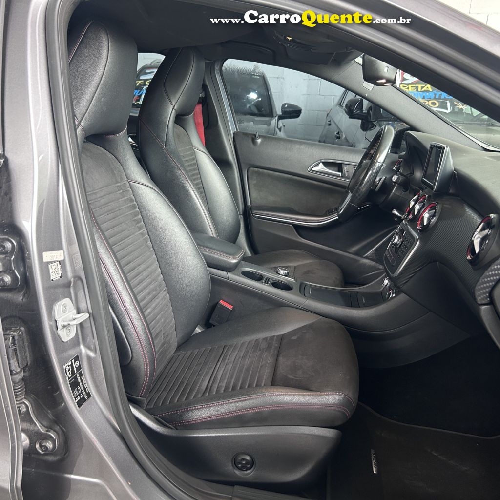 MERCEDES-BENZ   A250 TURBO SPORT 2.0   CINZA 2015 2.0 GASOLINA - Loja