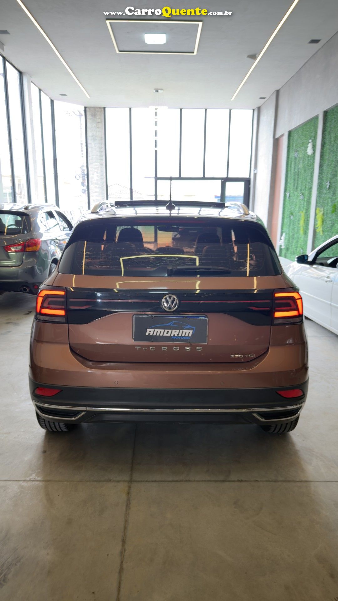 VOLKSWAGEN   T-CROSS HIGHLINE 1.4 TSI FLEX 16V 5P AUT   MARROM 2020 1.4 FLEX - Loja