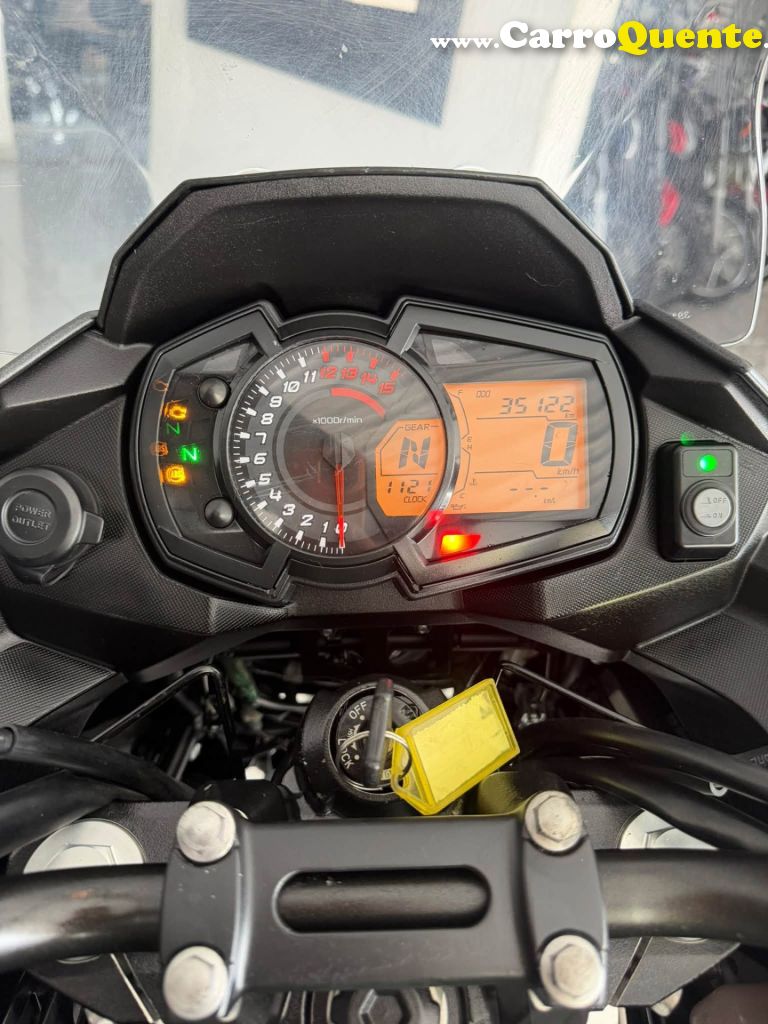 KAWASAKI   VERSYS-X 300 TOURER   VERDE 2023 300 GASOLINA - Loja
