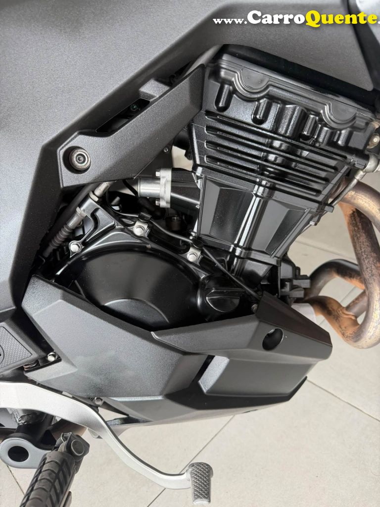 KAWASAKI   VERSYS-X 300 TOURER   VERDE 2023 300 GASOLINA - Loja