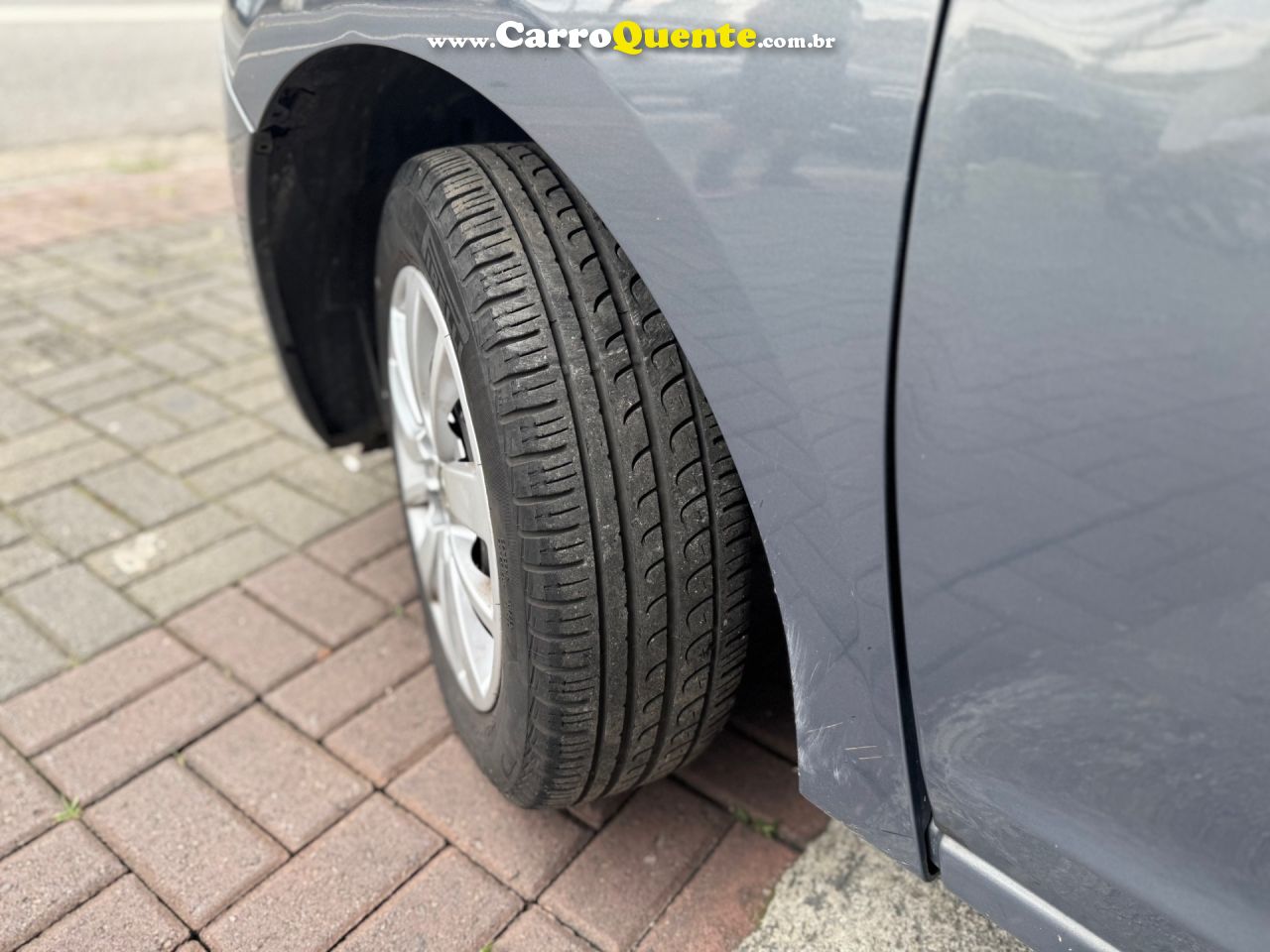 RENAULT   SANDERO EXPRESSION HI-POWER 1.0 16V 5P   CINZA 2015 1.0 FLEX - Loja