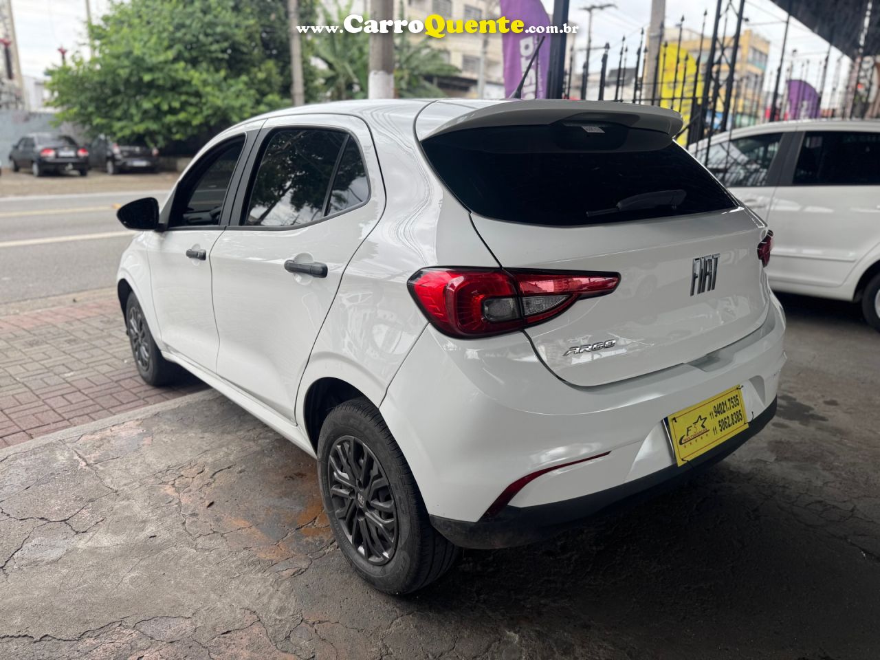 FIAT   ARGO 1.0 6V FLEX.   BRANCO 2023  1.0 FLEX - Loja