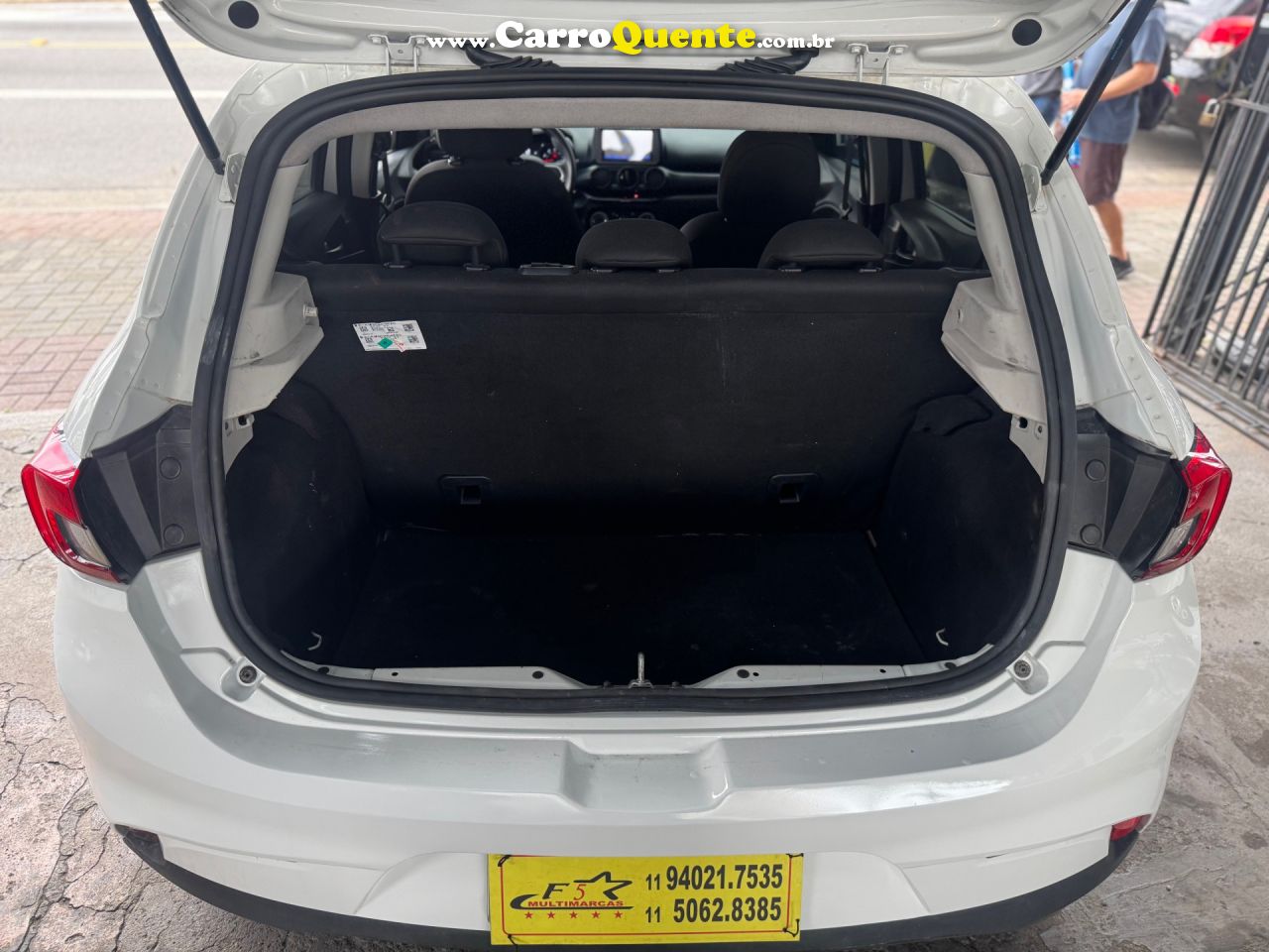 FIAT   ARGO 1.0 6V FLEX.   BRANCO 2023  1.0 FLEX - Loja
