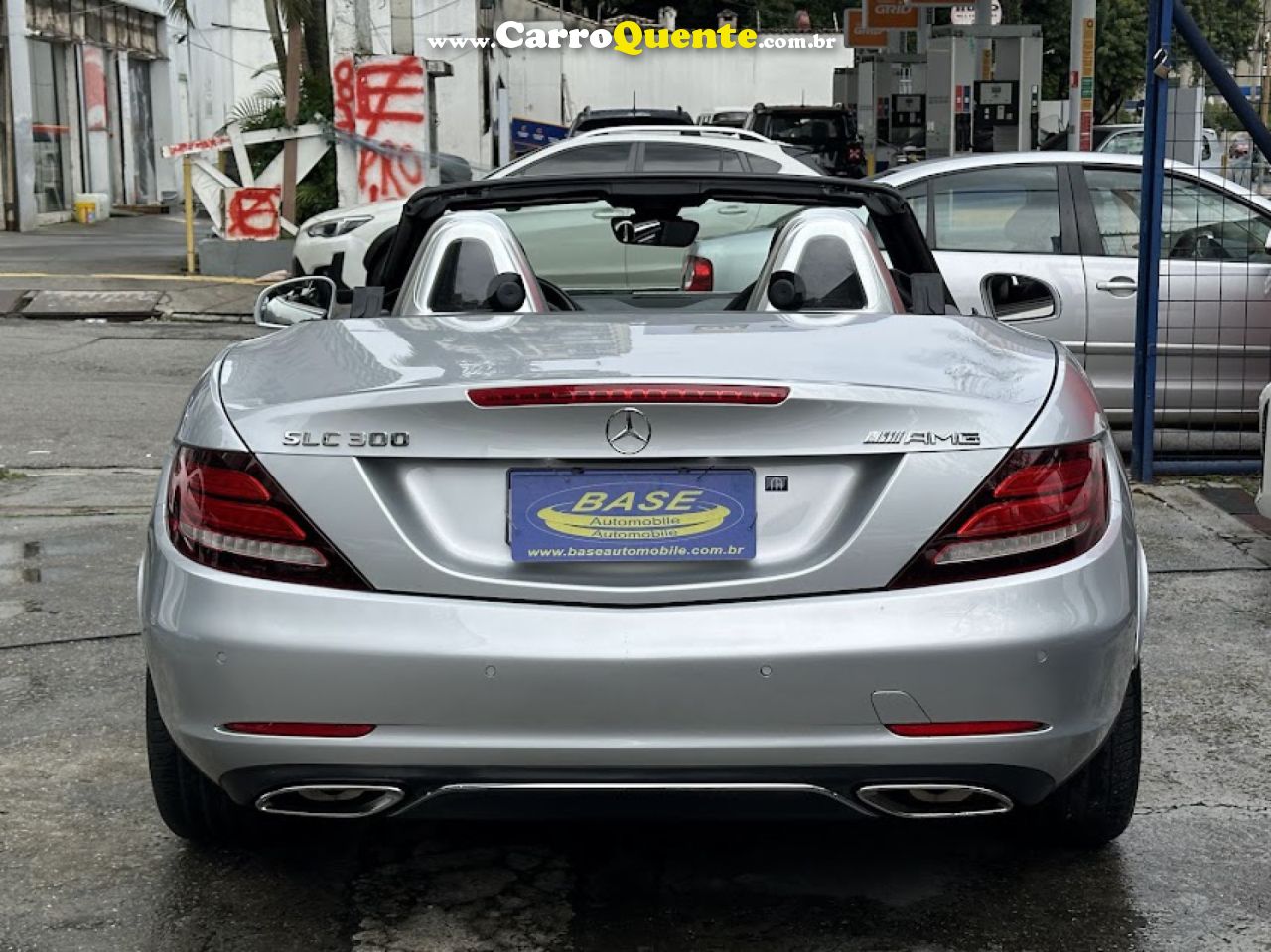 MERCEDES-BENZ   SLC-300 2.0 TURBO 245CV AUT.   PRATA 2017 2.0 T GASOLINA - Loja