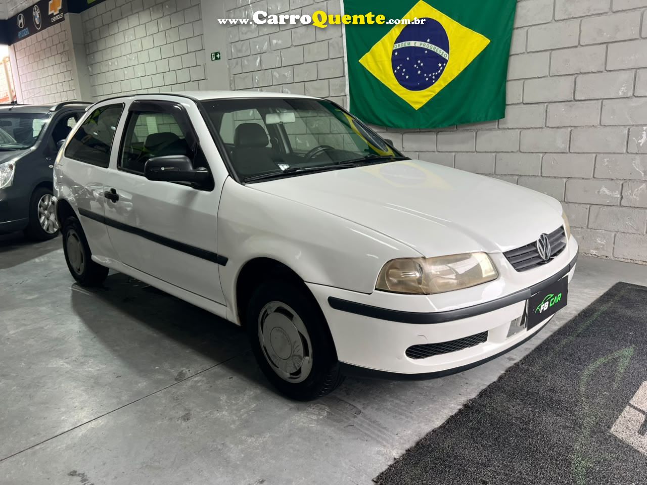VOLKSWAGEN   GOL CITY 1.0 MI 8V 2P   BRANCO 2004 1.0 GASOLINA - Loja