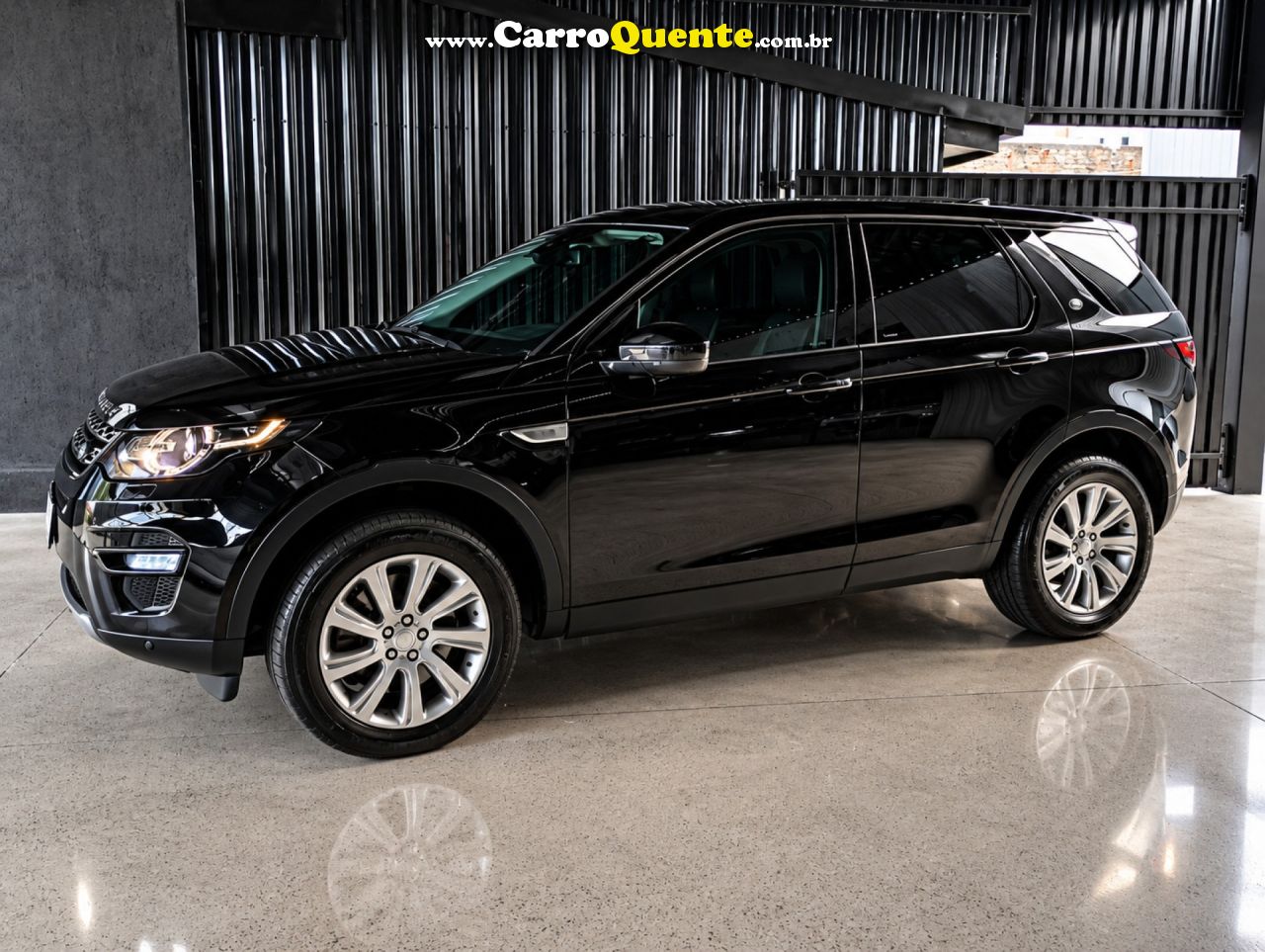 LAND ROVER   LRDISC SPT P240 SE   PRETO 2018 2.0 GASOLINA - Loja