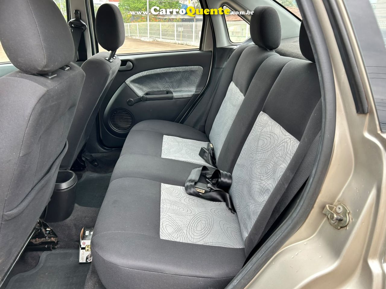 FORD FIESTA 1.0 MPI SEDAN 8V 2008 - Loja