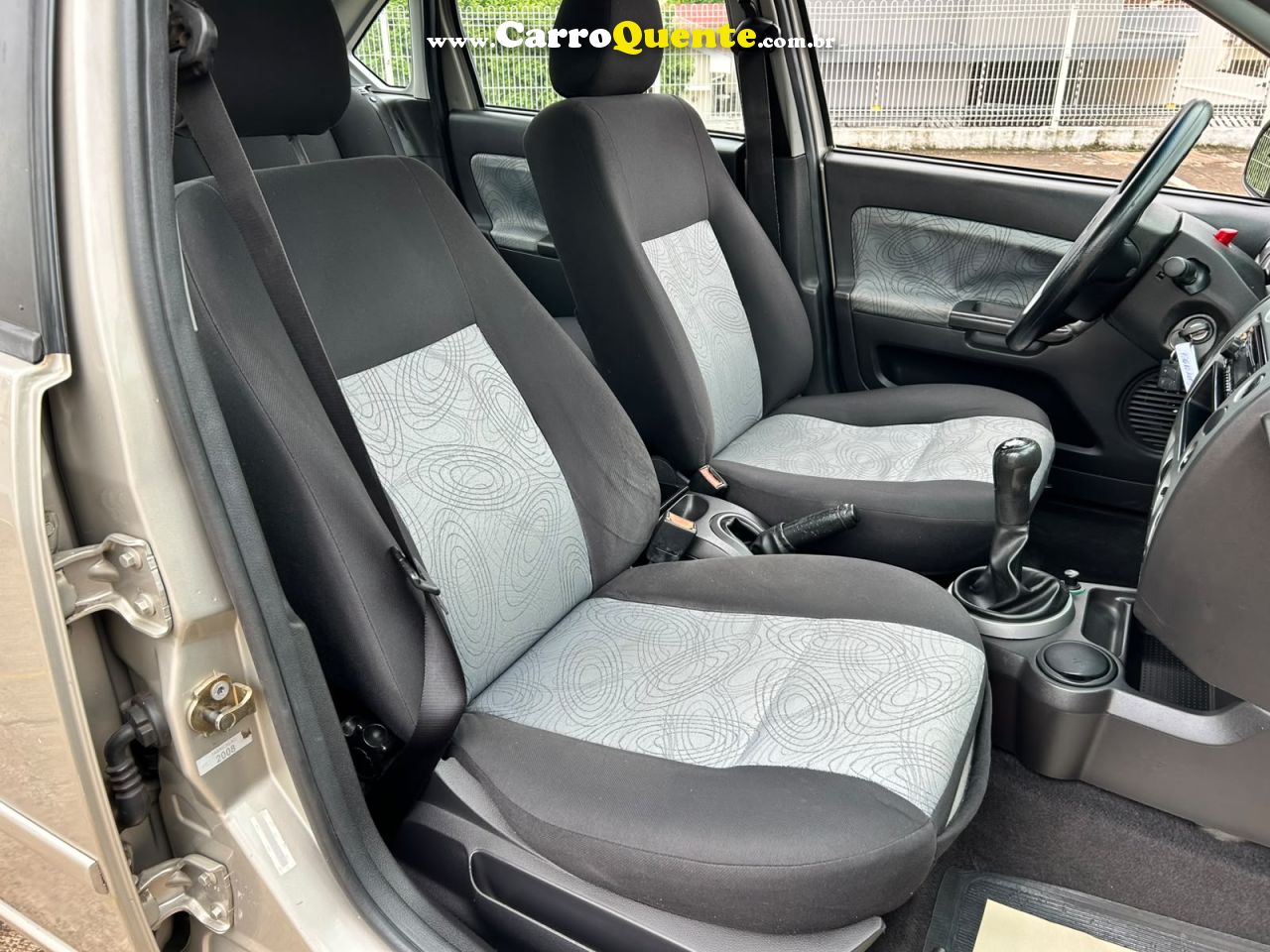 FORD FIESTA 1.0 MPI SEDAN 8V 2008 - Loja