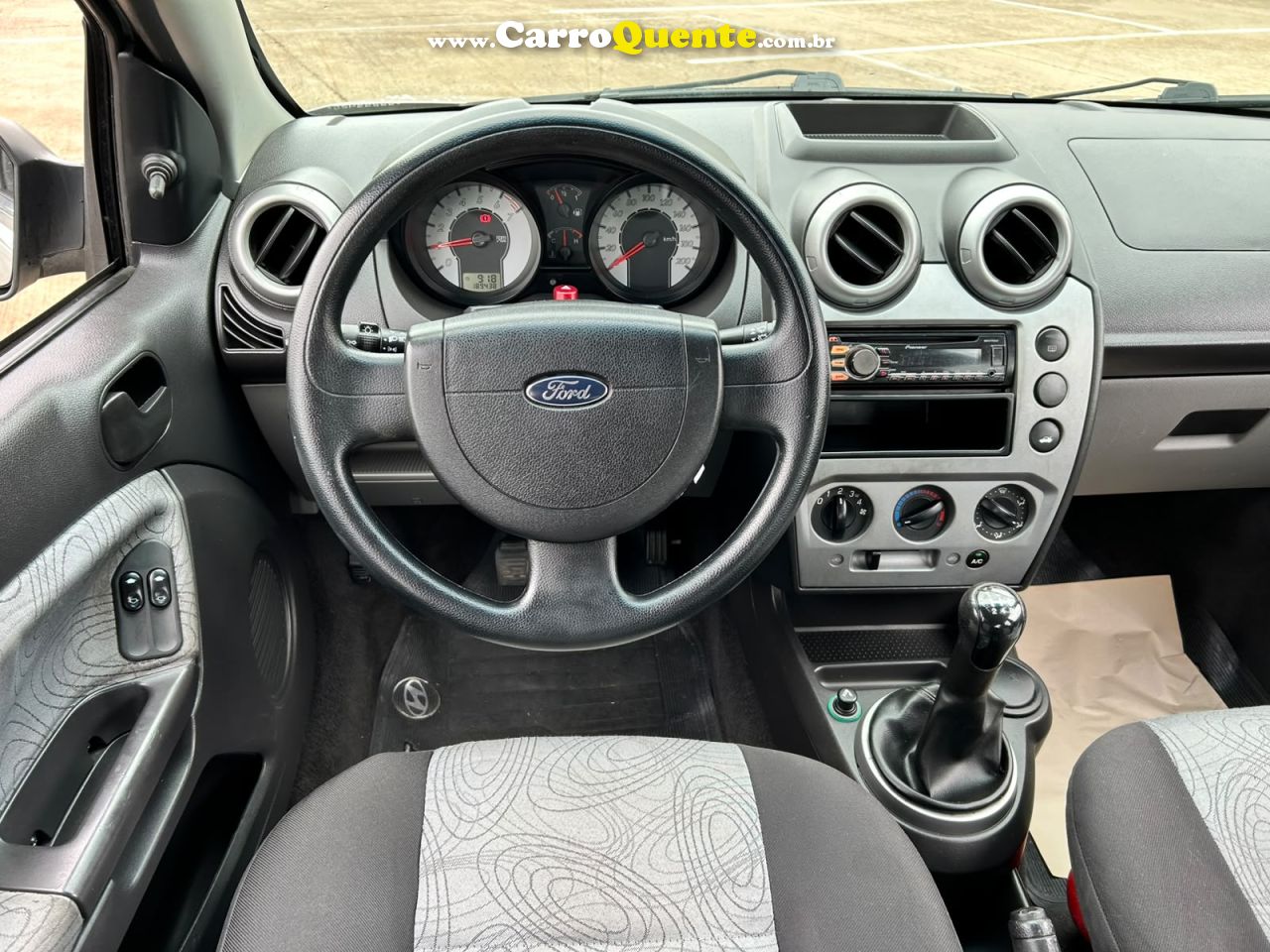 FORD FIESTA 1.0 MPI SEDAN 8V 2008 - Loja