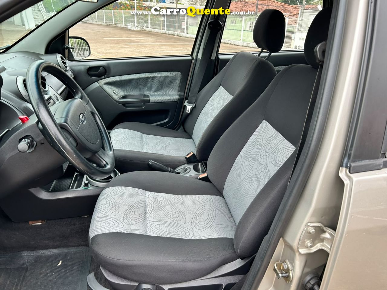 FORD FIESTA 1.0 MPI SEDAN 8V 2008 - Loja