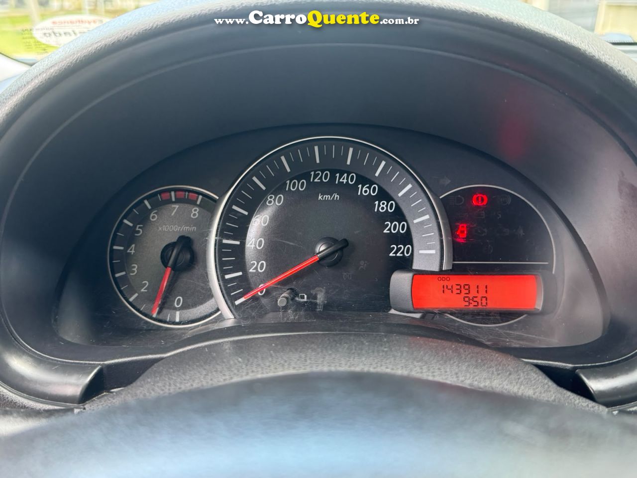 NISSAN MARCH 1.0 SV 12V 2018 - Loja