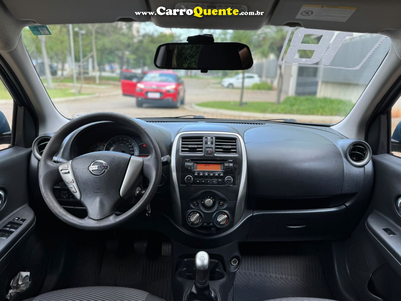 NISSAN MARCH 1.0 SV 12V 2018 - Loja