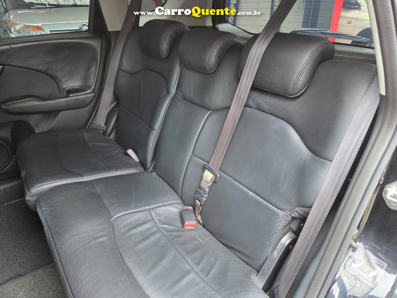 HONDA FIT 1.4 LX 16V 2009 - Loja