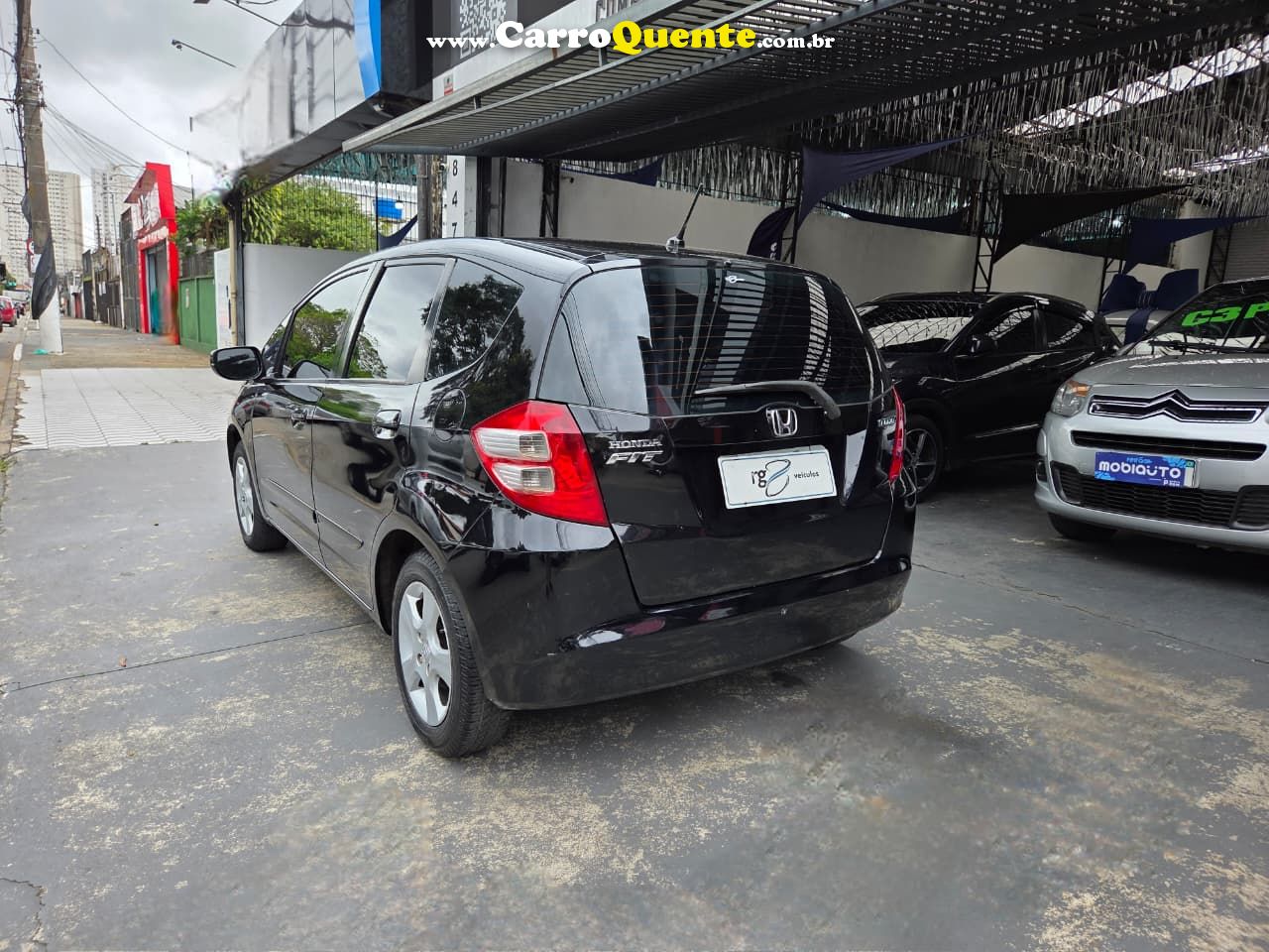 HONDA FIT 1.4 LX 16V 2009 - Loja