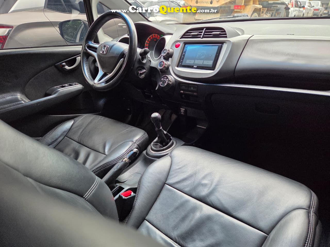 HONDA FIT 1.4 LX 16V 2009 - Loja