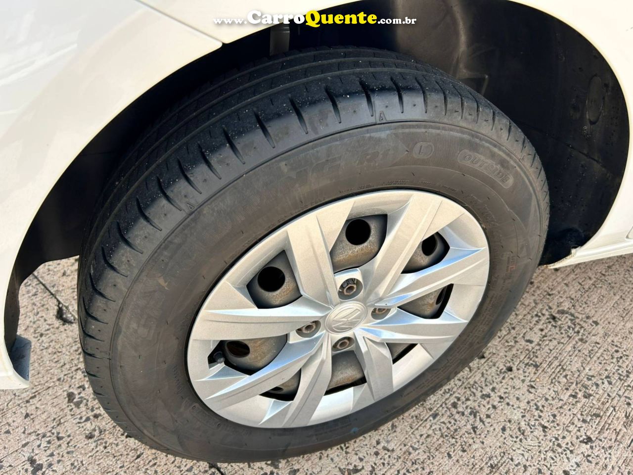 VOLKSWAGEN GOL 1.0 12V MPI 2023 - Loja