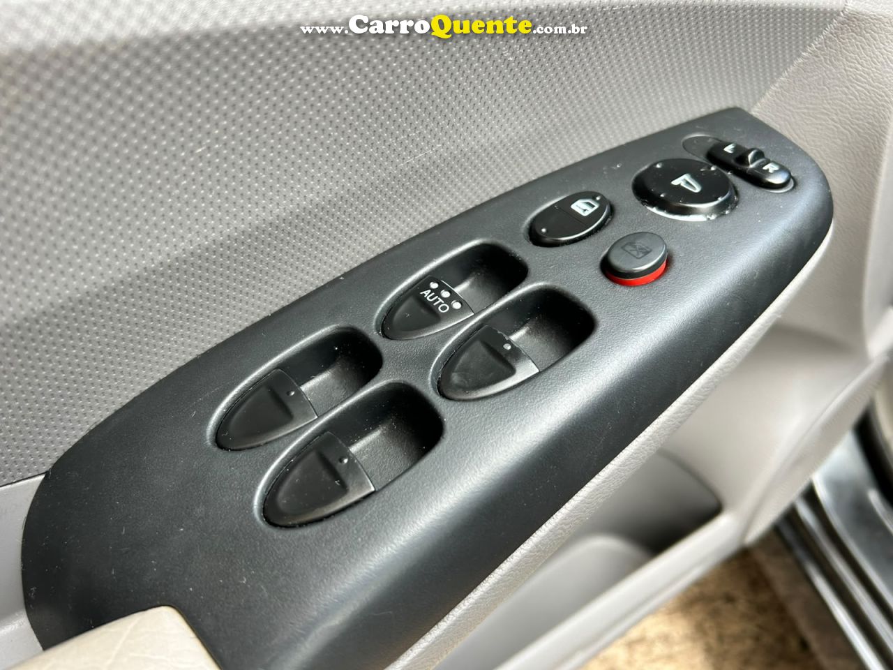 HONDA CIVIC 1.8 LXL 16V 2011 - Loja