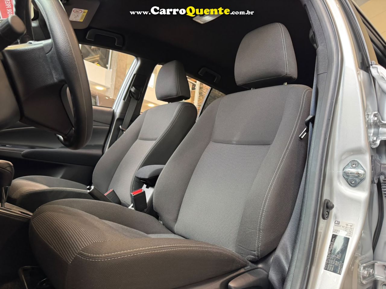 TOYOTA YARIS 1.5 16V XL 2024 - Loja
