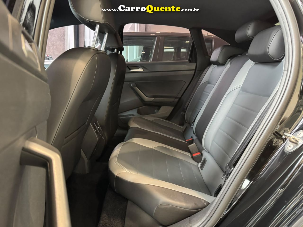 VOLKSWAGEN NIVUS 1.0 200 TSI TOTAL HIGHLINE 2021 - Loja