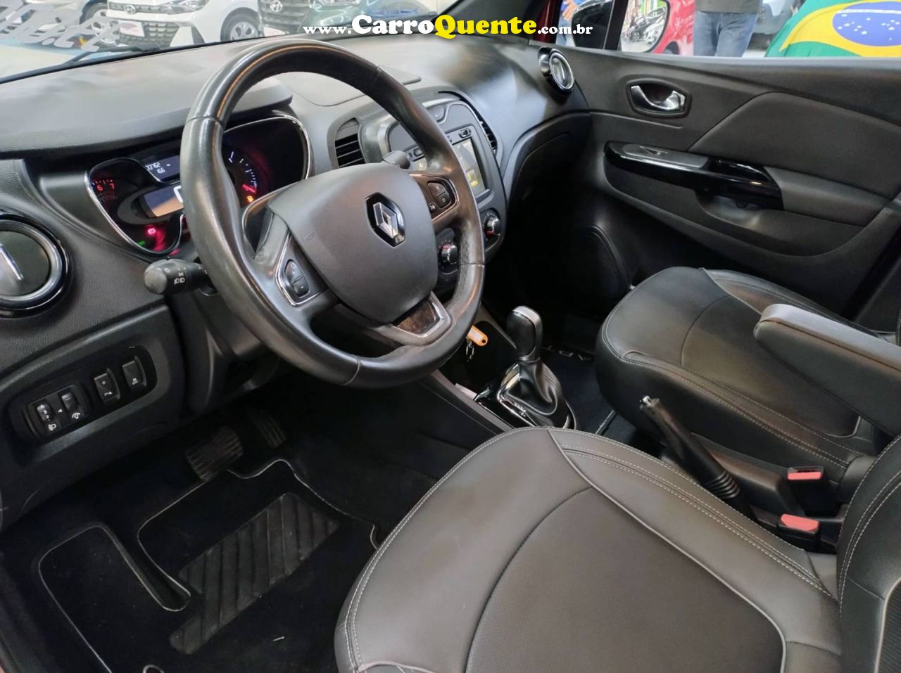 RENAULT CAPTUR 1.6 16V SCE LIFE 2021 - Loja