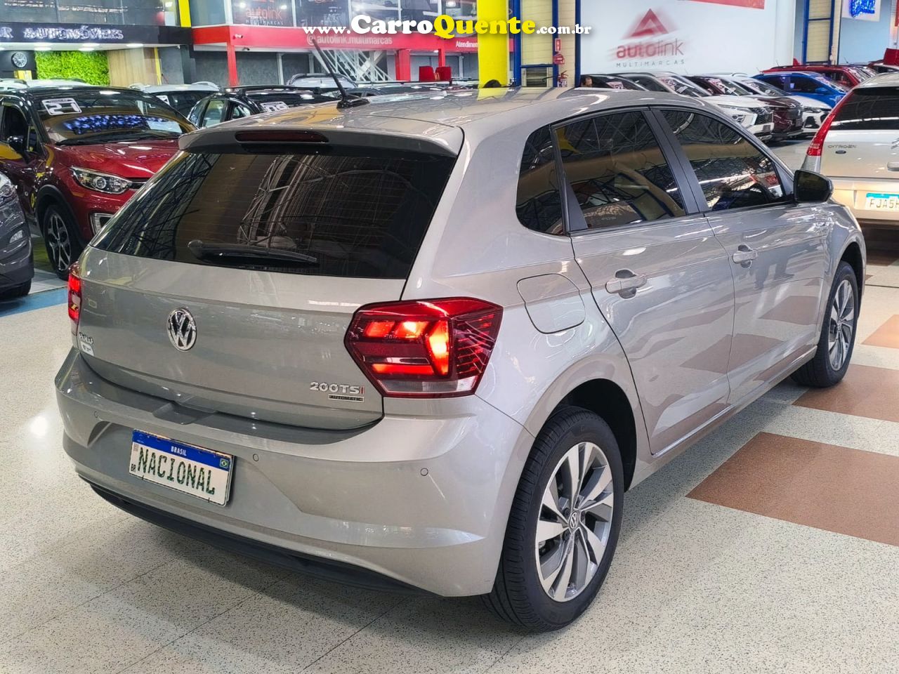 VOLKSWAGEN POLO 1.0 200 TSI HIGHLINE 2019 - Loja