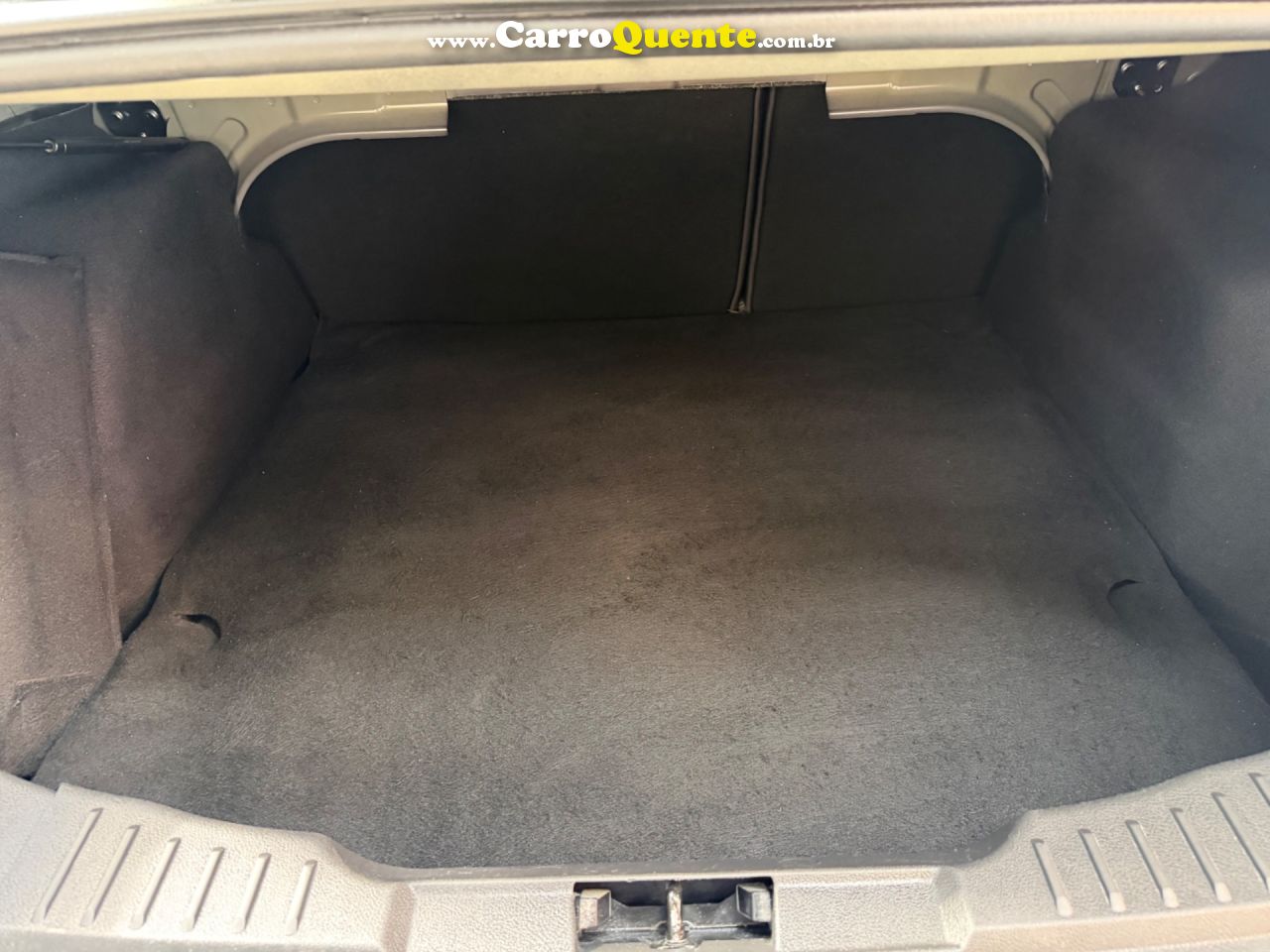 FORD FOCUS 2.0 TITANIUM PLUS 16V 2019 - Loja