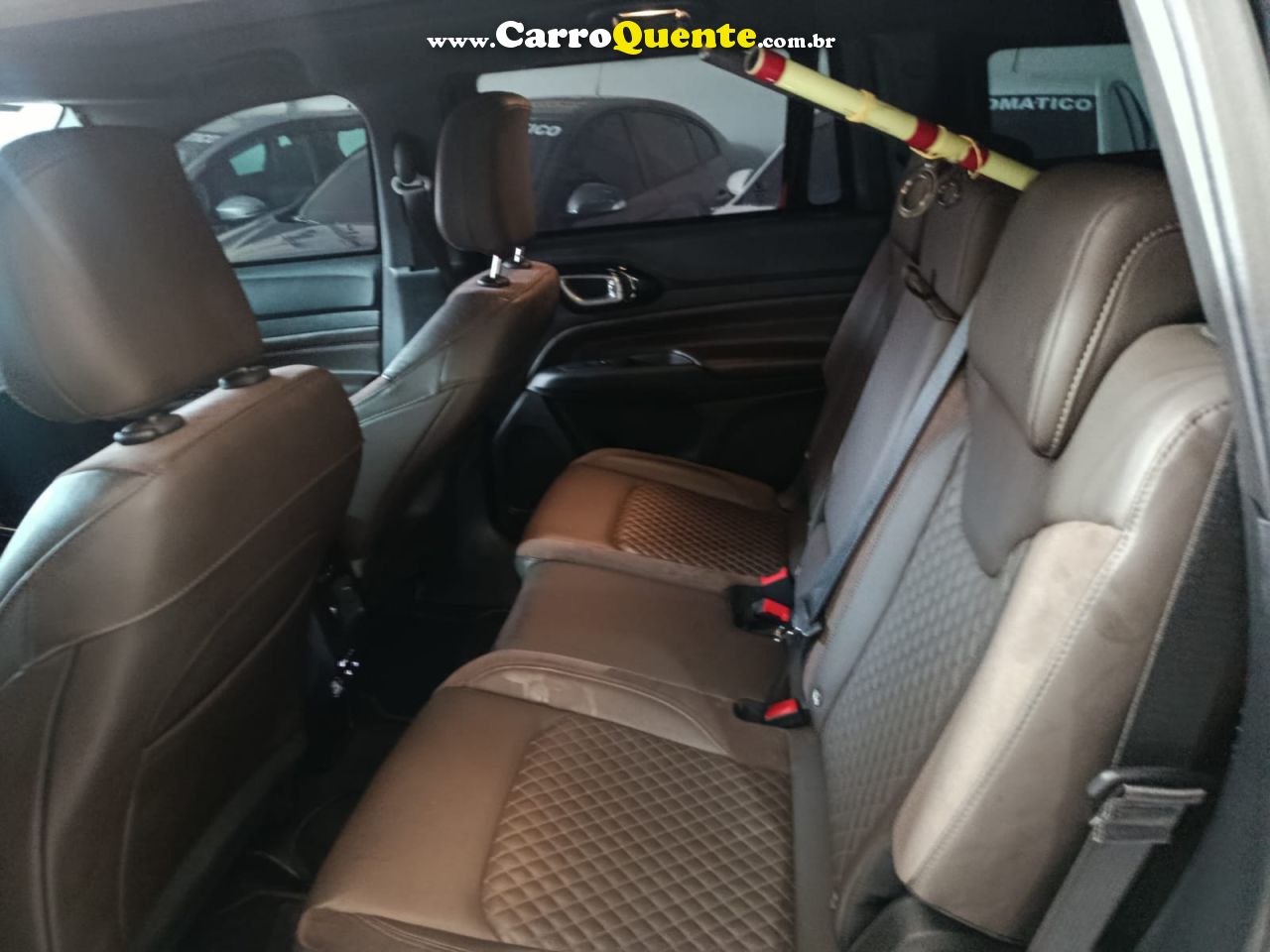 JEEP COMMANDER 1.3 T270 TURBO LIMITED 2024 - Loja