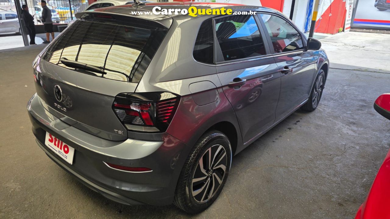 VOLKSWAGEN   POLO HIGHLINE 200 TSI 1.0 FLEX 12V AUT.   CINZA 2025 1.0 FLEX - Loja