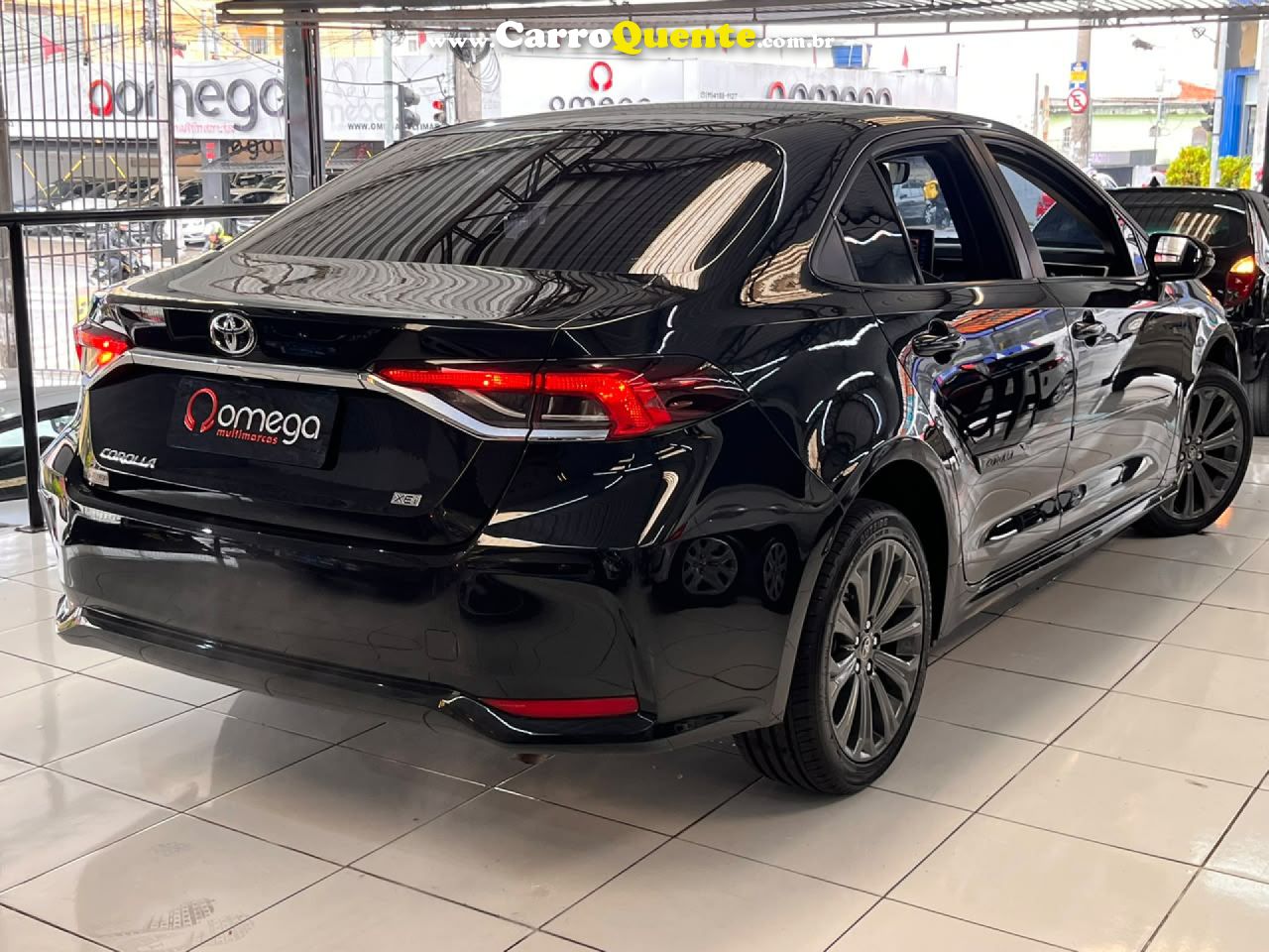 TOYOTA   COROLLA XEI 2.0 FLEX 16V AUT.   PRETO 2022 2.0 FLEX - Loja