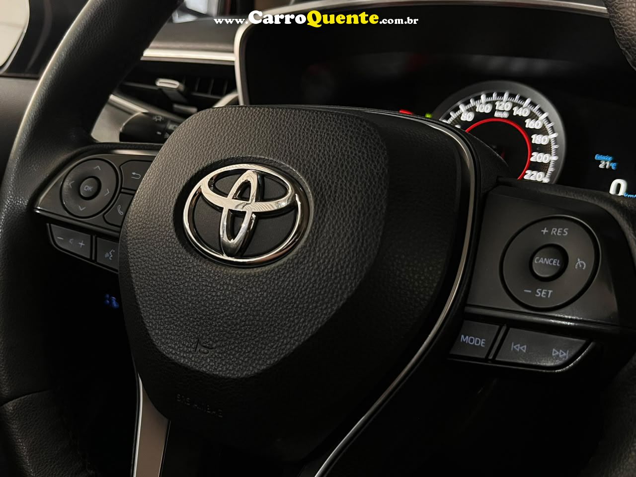 TOYOTA   COROLLA XEI 2.0 FLEX 16V AUT.   PRETO 2022 2.0 FLEX - Loja
