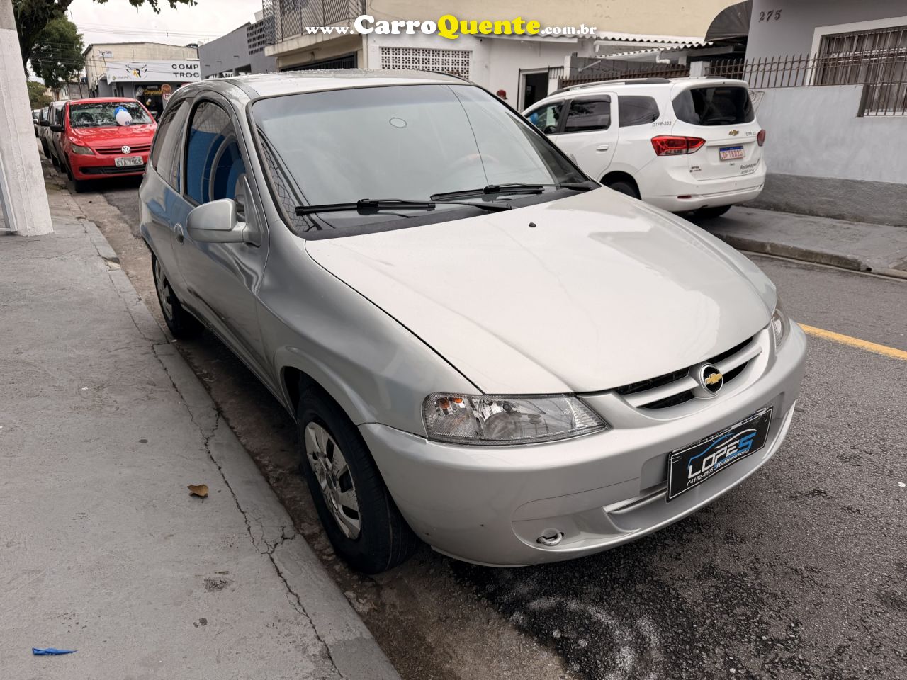 CHEVROLET   CELTA 1.0SUPERN.PIQ.1.0 MPFI VHC 8V 3P   PRATA 2003 1.0 GASOLINA - Loja