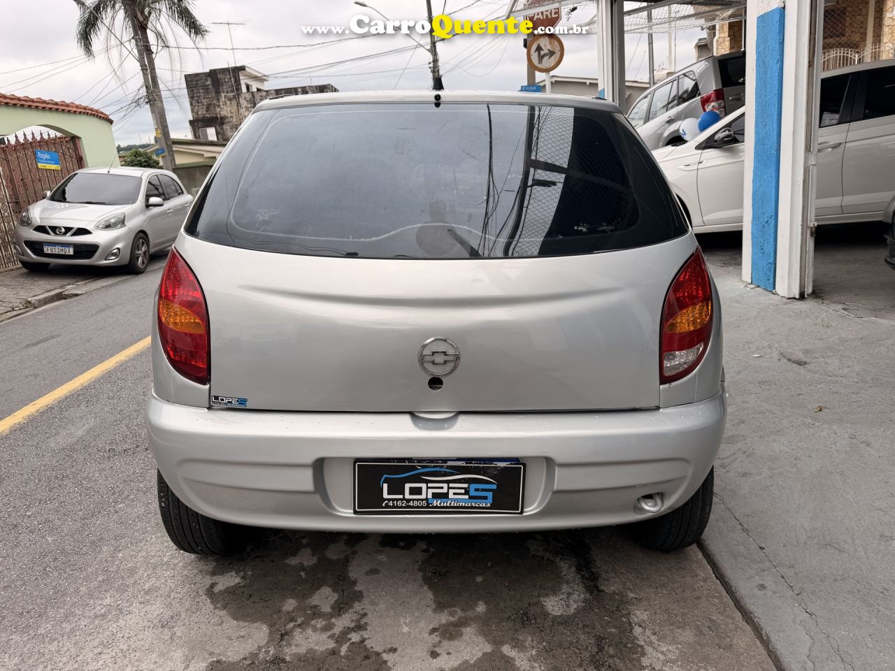 CHEVROLET   CELTA 1.0SUPERN.PIQ.1.0 MPFI VHC 8V 3P   PRATA 2003 1.0 GASOLINA - Loja