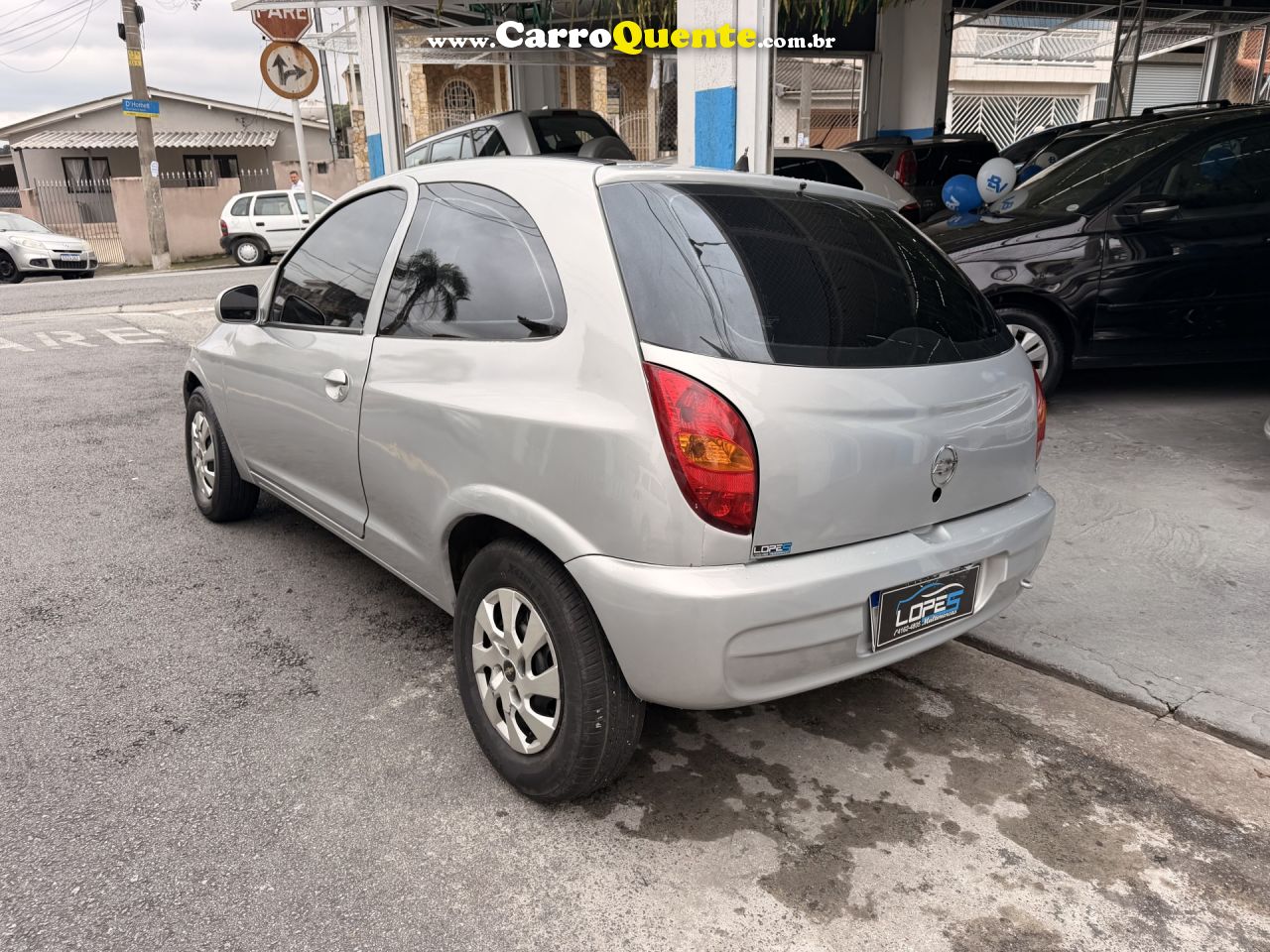 CHEVROLET   CELTA 1.0SUPERN.PIQ.1.0 MPFI VHC 8V 3P   PRATA 2003 1.0 GASOLINA - Loja