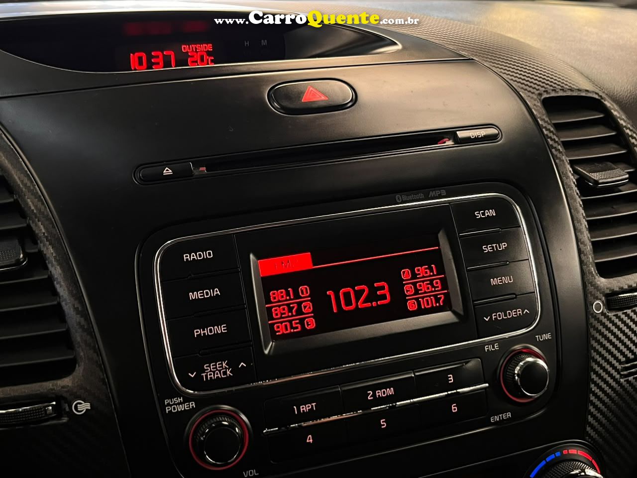 KIA   CERATO 1.6 16V  FLEX  AUT.   PRATA 2016 1.6 FLEX - Loja