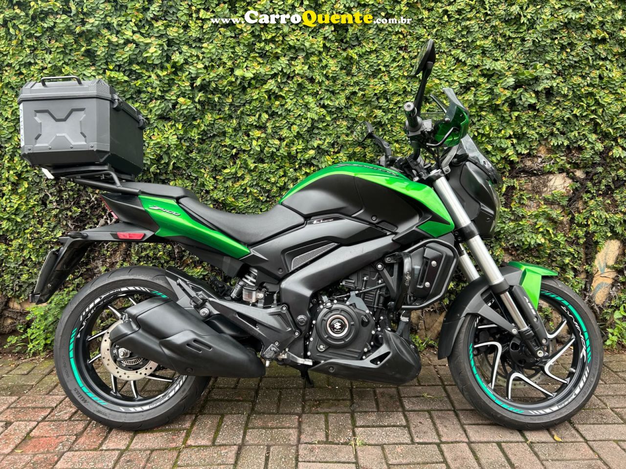 BAJAJ   DOMINAR 400    VERDE 2025 400 GASOLINA - Loja
