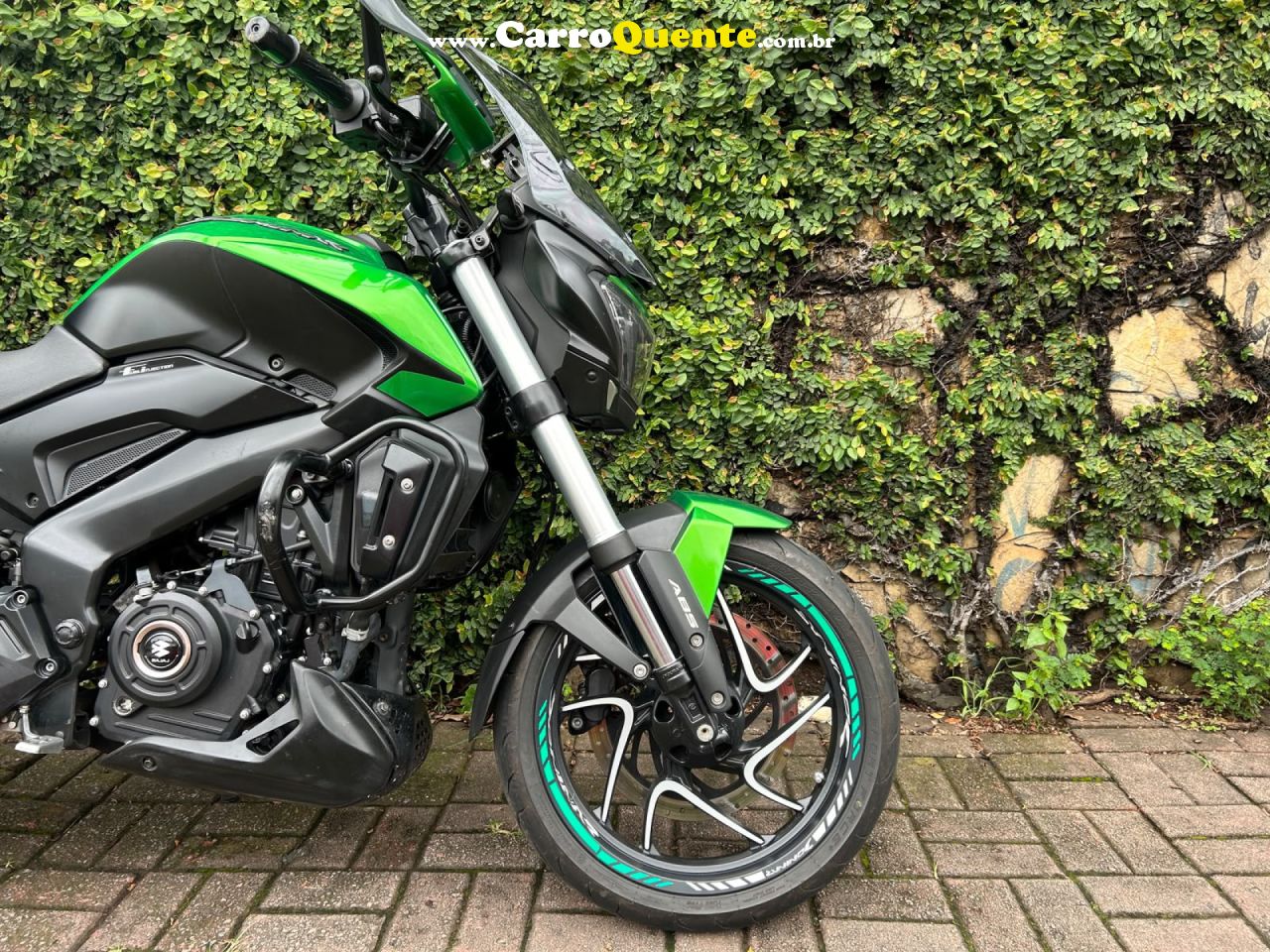 BAJAJ   DOMINAR 400    VERDE 2025 400 GASOLINA - Loja