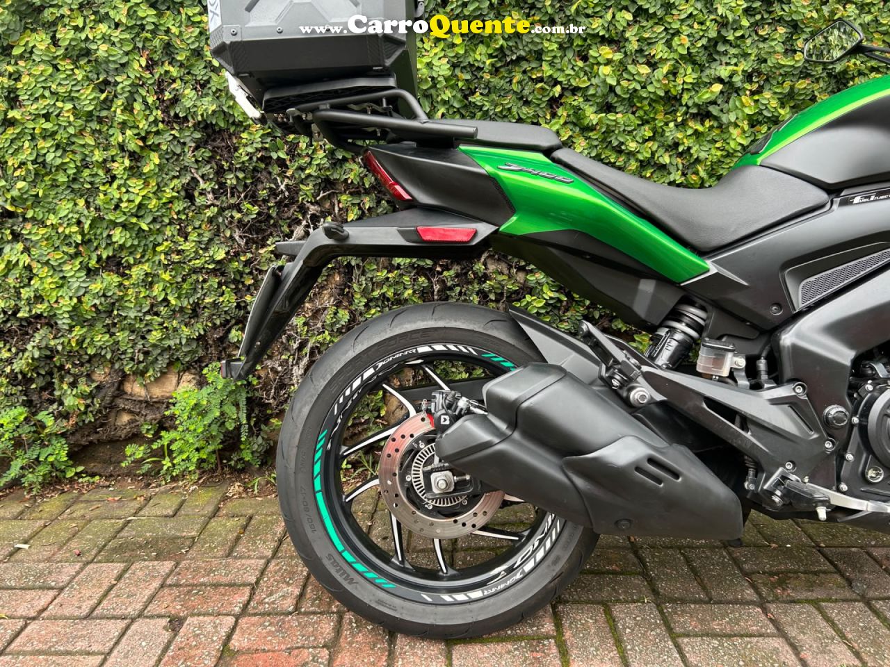 BAJAJ   DOMINAR 400    VERDE 2025 400 GASOLINA - Loja