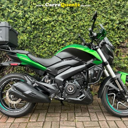 BAJAJ   DOMINAR 400    VERDE 2025 400 GASOLINA