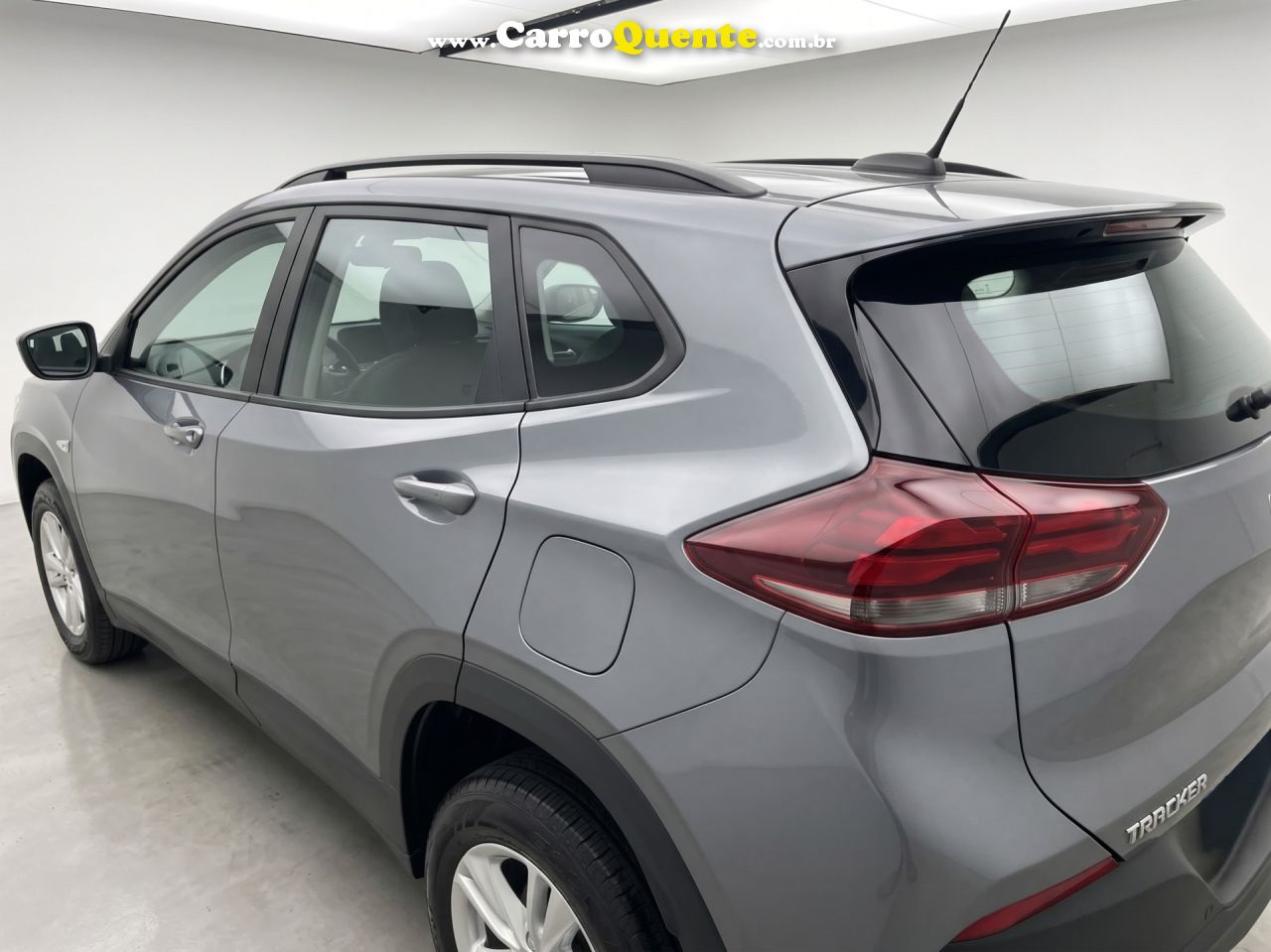 CHEVROLET   TRACKER LT 1.0 TURBO 12V FLEX AUT.   CINZA 2023 1.0 FLEX - Loja