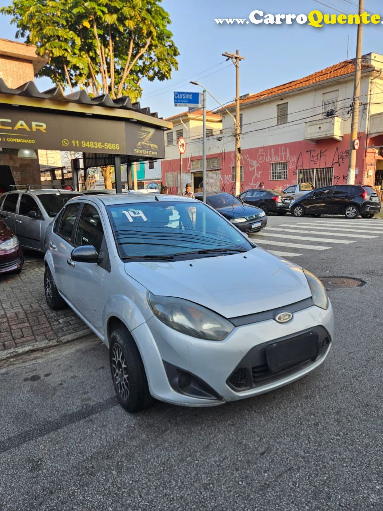FORD   FIESTA SEDAN SE 1.0 8V FLEX 4P   PRATA 2014 1.0 FLEX - Loja