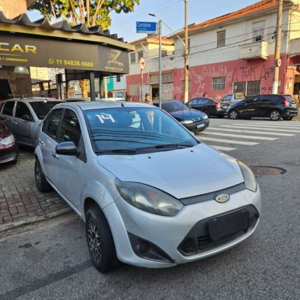 FORD   FIESTA SEDAN SE 1.0 8V FLEX 4P   PRATA 2014 1.0 FLEX