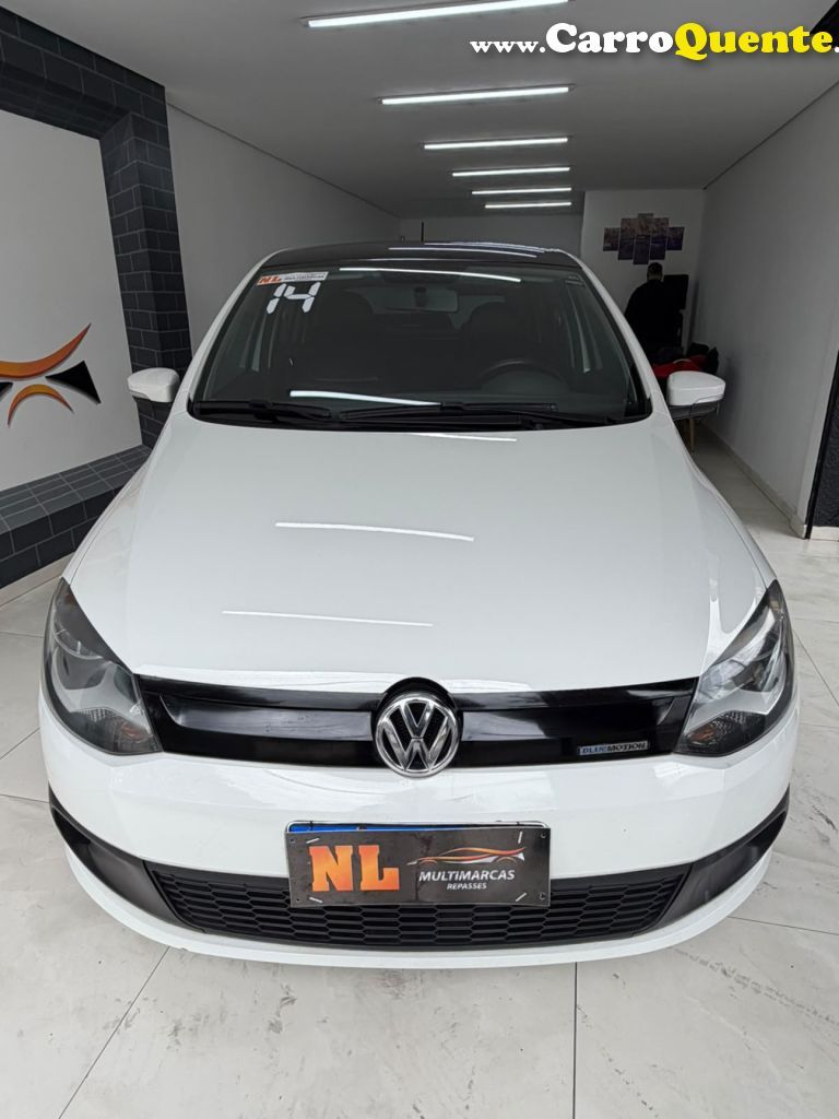 VOLKSWAGEN   FOX BLUEMOTION 1.0 MI TOTAL FLEX 12V 5P   BRANCO 2014 1.0 FLEX - Loja