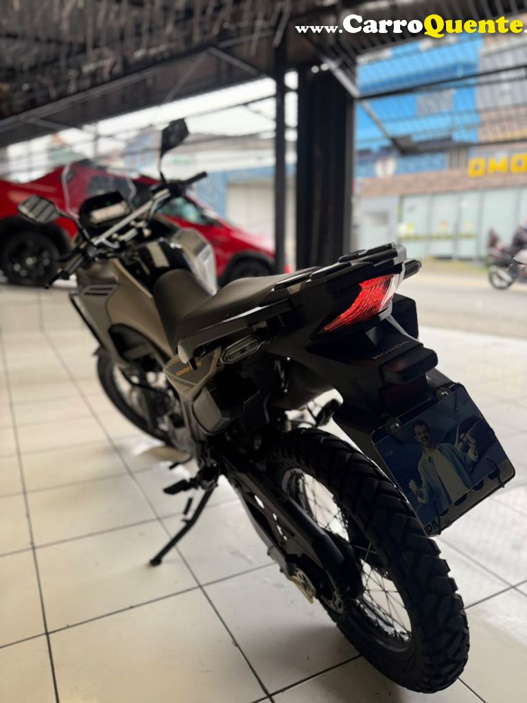 HONDA   XRE 300 ADVENTURE FLEX   BEGE 2025 300 GASOLINA - Loja