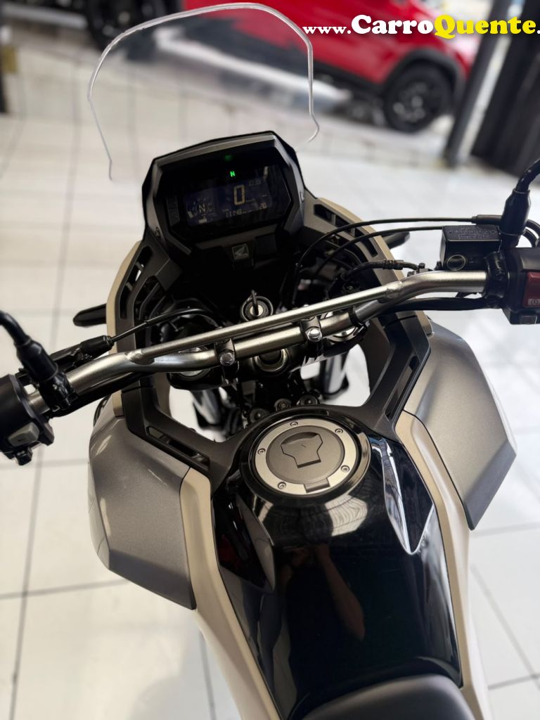 HONDA   XRE 300 ADVENTURE FLEX   BEGE 2025 300 GASOLINA - Loja