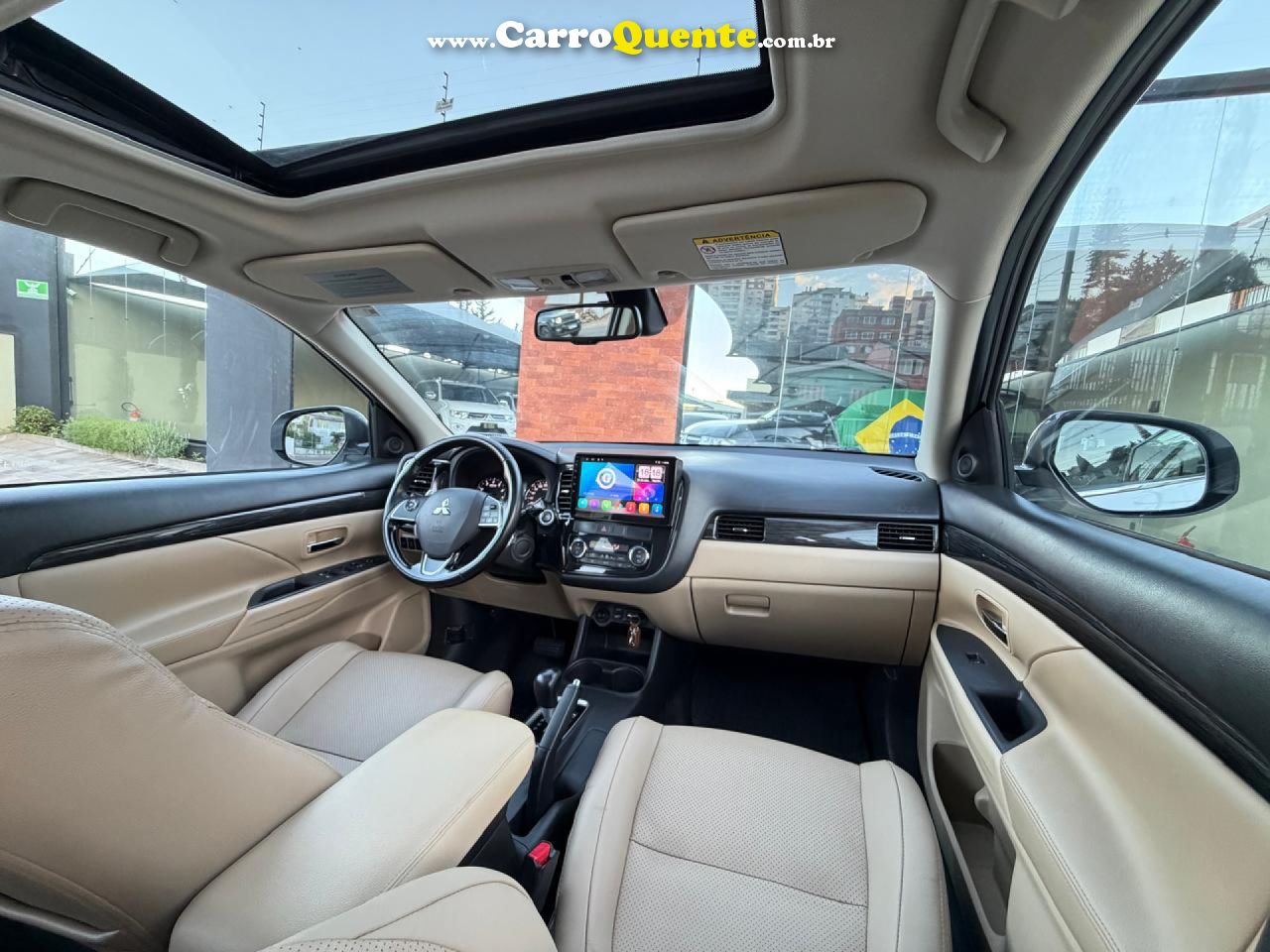 MITSUBISHI   OUTLANDER 3.0 GT 3.0 V6 AUT.   BRANCO 2016 3.0 GASOLINA - Loja