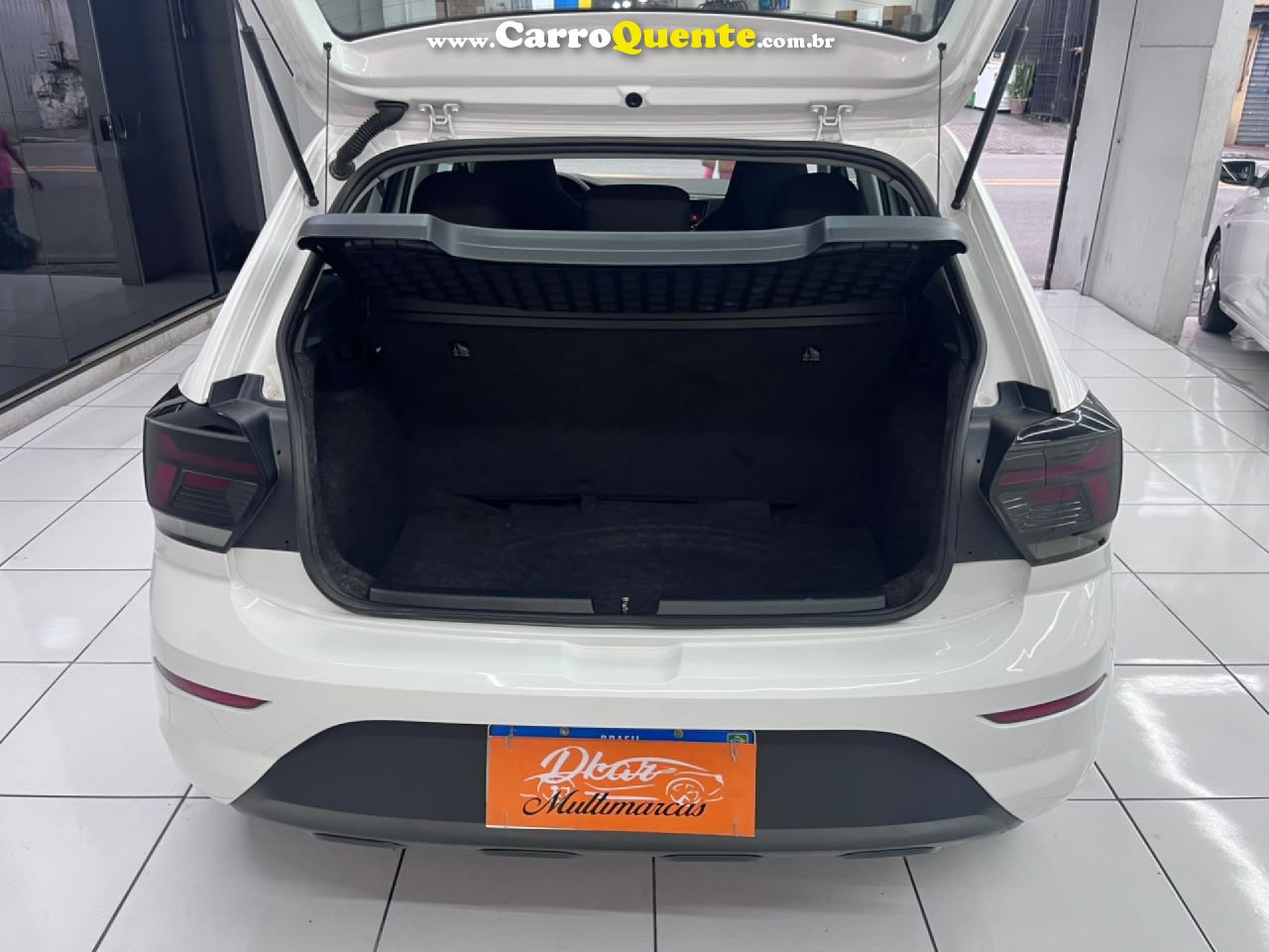 VOLKSWAGEN   POLO TRACK MA   BRANCO 2025 1.0 FLEX - Loja