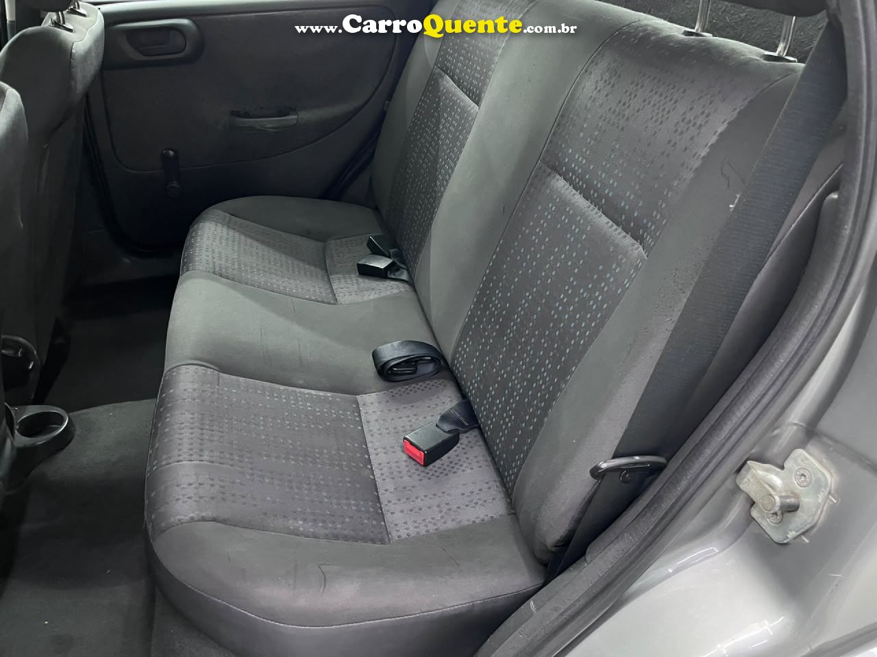 CHEVROLET   CORSA HATCH MAXX   CINZA 2009 1.0 FLEX - Loja