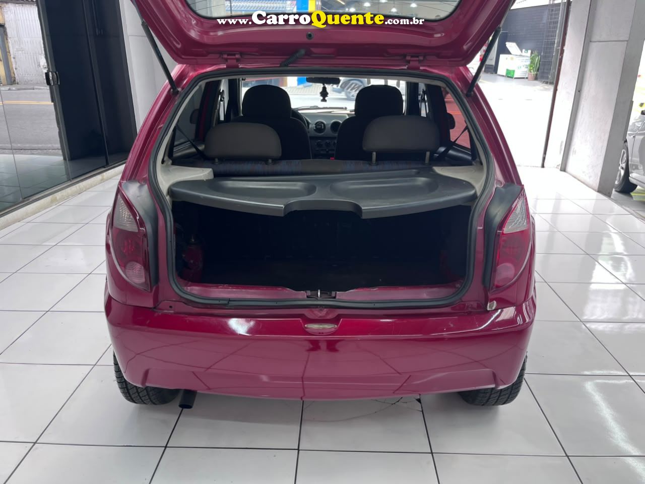 CHEVROLET   CELTA 4P LIFE   VERMELHO 2009 1.0 FLEX - Loja